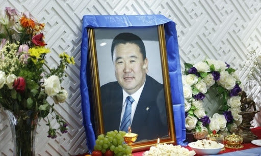 Төр, нийгмийн зүтгэлтэн Г.Батхүү агсныг хүндэтгэн дурслаа